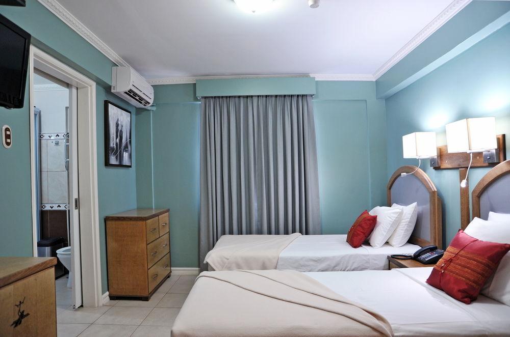 Culture Crossroads Inn Port of Spain المظهر الخارجي الصورة