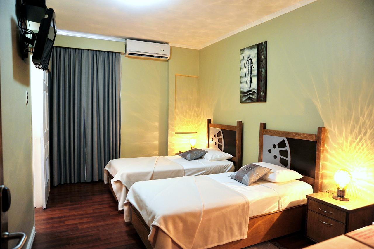 Culture Crossroads Inn Port of Spain المظهر الخارجي الصورة